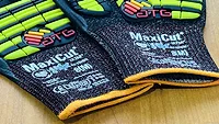 ATG max cut gloves.jpg ATG max cut gloves.jpg