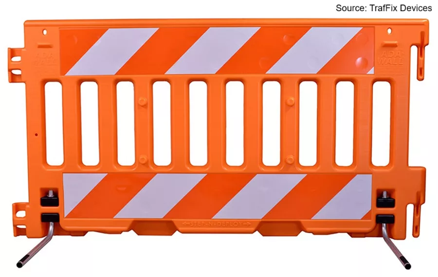 TrafFix-Urbanite2lrg_ada-wall-back.jpg