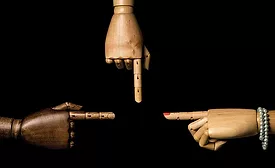 ISHN0717_C1_pic.jpg
