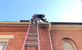 Roofing recruits learn more than safety skills in training 