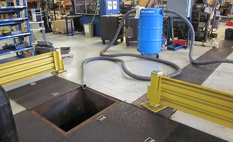 Feat_vacumax_pic_0820.jpg