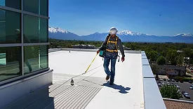 worker wearing fall protection