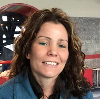 Dr Krista Gellar